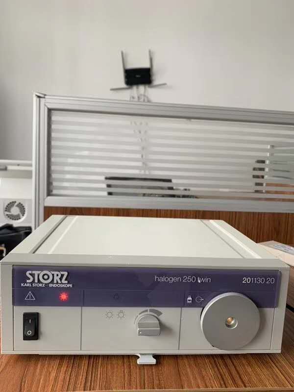 STORZ 冷光源