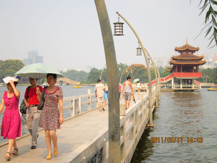 上飞机前的休闲