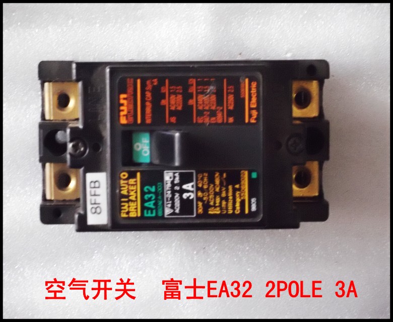 空气开关  富士EA32 2POLE 3A.jpg